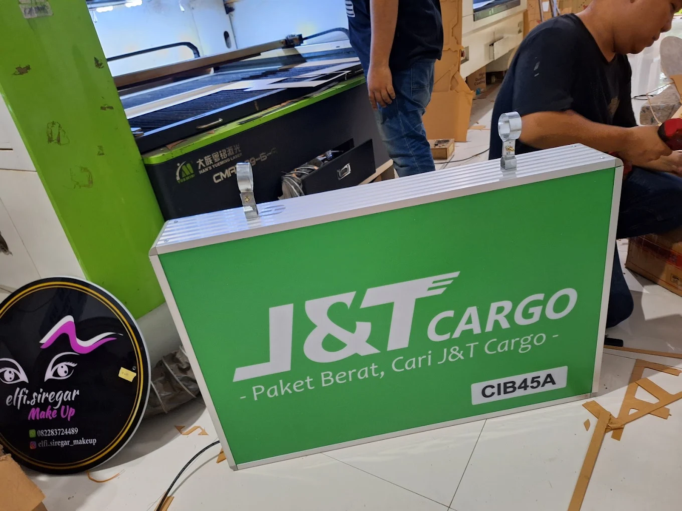 Hasil Kerja Berkah Akrilik